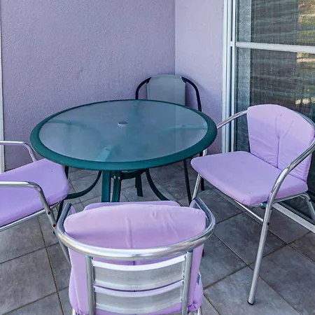 Stunning In With House Sea View Apartmán *